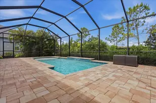 3613 Woodcliff Lk Ter, Sarasota, FL 34243 - Photo 52