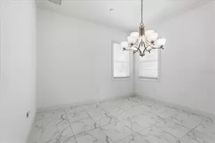 3613 Woodcliff Lk Ter, Sarasota, FL 34243 - Photo 28