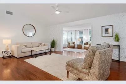 2227 Circlewood Drive #52, Sarasota, FL 34231 - Photo 6