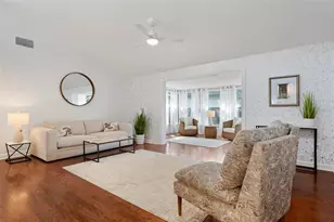 2227 Circlewood Dr, Sarasota, FL 34231 - Photo 6