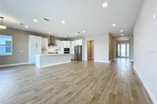 247 Monet Trl, Bradenton, FL 34212 - Photo 8