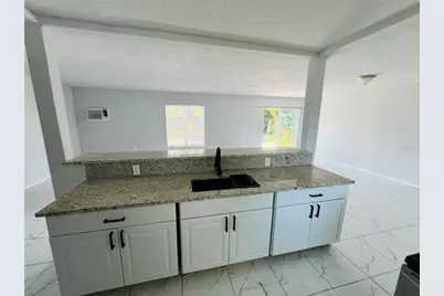 21098 Glendale Avenue, Port Charlotte, FL 33952 - Photo 16