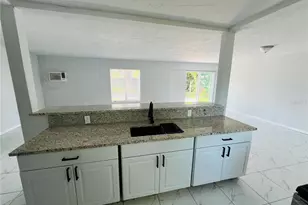 21098 Glendale Ave, Port Charlotte, FL 33952 - Photo 16