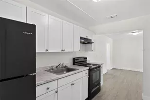 1635 Ravenall Ave, Orlando, FL 32811 - Photo 6