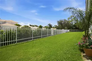 7325 Fountain Palm Cir, Bradenton, FL 34203 - Photo 48