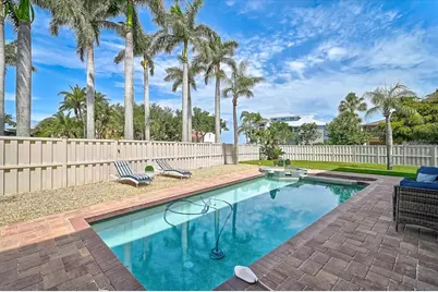 320 Ringling Point Drive, Sarasota, FL 34234 - Photo 46