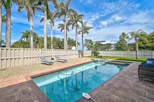 320 Ringling Point Dr, Sarasota, FL 34234 - Photo 46