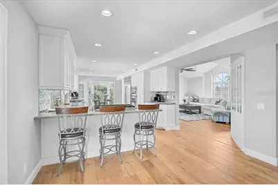 320 Ringling Point Drive, Sarasota, FL 34234 - Photo 12