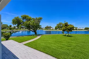 9425 Andover Cir, Bradenton, FL 34210 - Photo 4