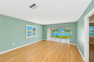 9425 Andover Cir, Bradenton, FL 34210 - Photo 16