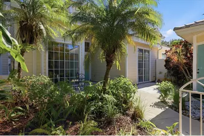 7630 Whitebridge Glen, Bradenton, FL 34201 - Photo 2