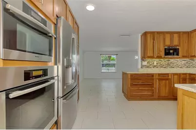 1110 Carmella Circle, Sarasota, FL 34243 - Photo 14