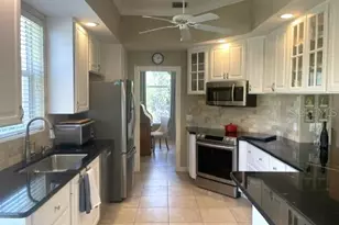 11818 Fiore Ln, Sarasota, FL 34238 - Photo 8