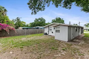 980 Charlotte Ave, Sarasota, FL 34237 - Photo 22