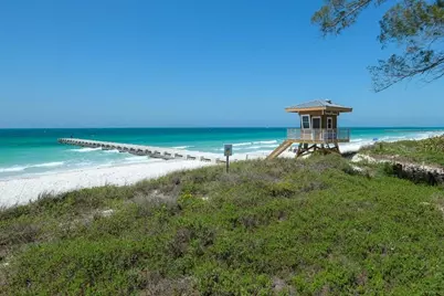 106 11th Street S, Bradenton Beach, FL 34217 - Photo 48