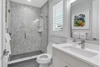 106 11th Street S, Bradenton Beach, FL 34217 - Photo 32