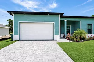 21434 Dekals Ave, Port Charlotte, FL 33952 - Photo 2
