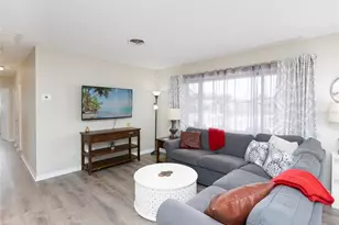3137 Bay St, Sarasota, FL 34237 - Photo 4