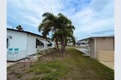 5205 5th Street E, Bradenton, FL 34203 - Photo 18