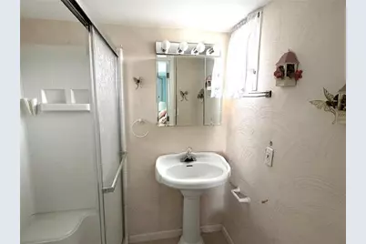5205 5th Street E, Bradenton, FL 34203 - Photo 14