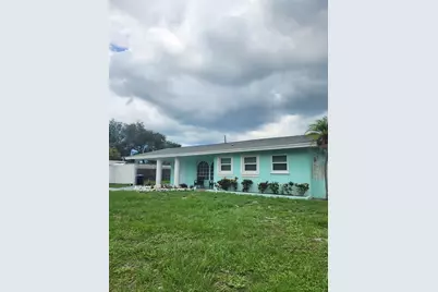 2023 Gold Avenue, Sarasota, FL 34235 - Photo 2