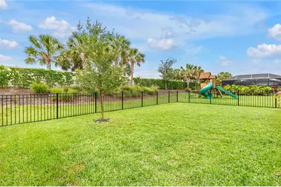 9240 Tequila Sunrise Drive, Sarasota, FL 34241 - Photo 40
