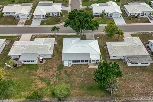 4001 Chinaberry Rd, Bradenton, FL 34208 - Photo 46