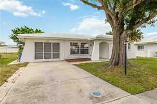 4001 Chinaberry Rd, Bradenton, FL 34208 - Photo 2