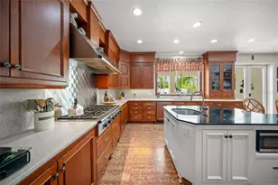 9214 18th Dr NW, Bradenton, FL 34209 - Photo 14