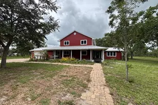 7910 Kennedy Ln, Sarasota, FL 34240 - Photo 2