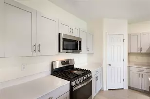 7627 Twinleaf Terrace, Parrish, FL 34219 - Photo 10