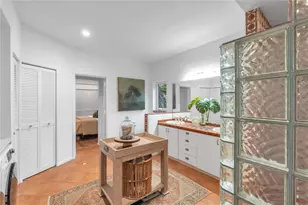 1864 Clematis St St, Sarasota, FL 34239 - Photo 26
