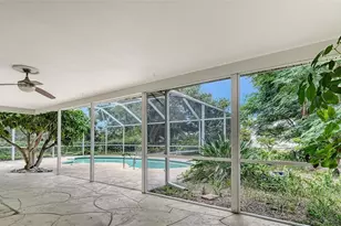 621 Alhambra Rd, Venice, FL 34285 - Photo 26