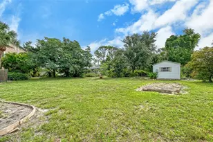 621 Alhambra Rd, Venice, FL 34285 - Photo 34