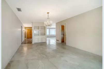 621 Alhambra Road, Venice, FL 34285 - Photo 14