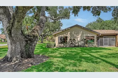 4652 Oak Hollow Drive #19, Sarasota, FL 34241 - Photo 34