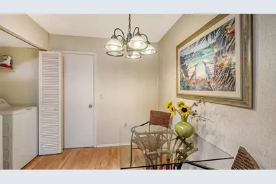 4652 Oak Hollow Drive #19, Sarasota, FL 34241 - Photo 18