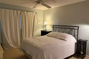 5555 Ashton Lake Dr, Sarasota, FL 34231 - Photo 14