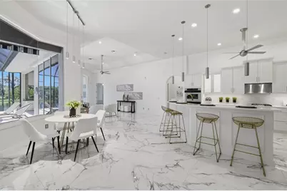 7920 Royal Queensland Way, Lakewood Ranch, FL 34202 - Photo 12