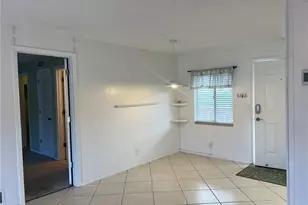 3751 S School Ave, Sarasota, FL 34239 - Photo 8