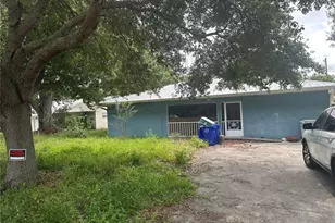 1245 35th Ave, Vero Beach, FL 32960 - Photo 1