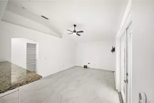 611 Jura Ln, Kissimmee, FL 34759 - Photo 10