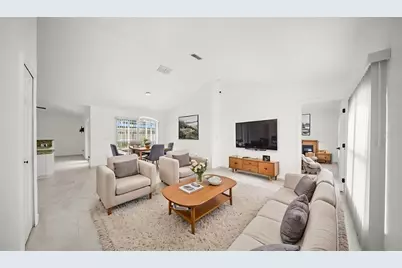 611 Jura Lane, Kissimmee, FL 34759 - Photo 4