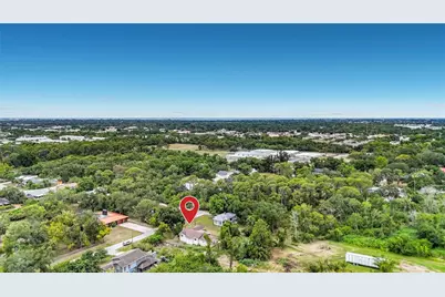 2115 55th Avenue E, Bradenton, FL 34203 - Photo 32