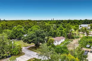 2115 55th Ave E, Bradenton, FL 34203 - Photo 34
