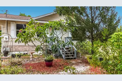 2115 55th Avenue E, Bradenton, FL 34203 - Photo 4
