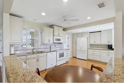 3262 Brockton Lane #608, Sarasota, FL 34239 - Photo 14
