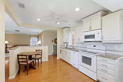 3262 Brockton Lane #608, Sarasota, FL 34239 - Photo 16