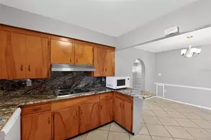 2505 Wood St, Sarasota, FL 34237 - Photo 16