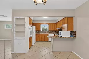 2505 Wood St, Sarasota, FL 34237 - Photo 18